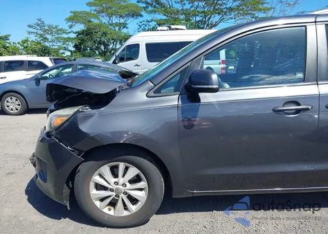 2016 Kia Sedona Lx z USA, uszkodzony, nr VIN KNDMB5C13G6116409